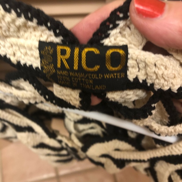 Unique Knit Top - Picture 2 of 2